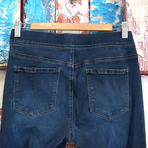 Women's Gloria Vanderbilt Avery Slim Jeans Pull On SIZE 6 Missy PRE-OWNED - Picture 6 of 9